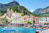 Cestovanie po Amalfi Skryte ulicky a tyrkysove more