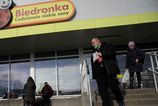 Polsky protimonopolny urad obvinil vlastnika Biedronky
