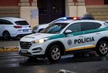 Policia obvinila rodicov babatka z tyrania blizkej osoby