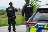 Topolcianska policia obvinila paticu zo zavaznej lupeze