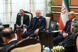Iran hrozi zablokovanim Cerveneho mora Varuje USA ze namornu blokadu pristavov nenecha bez odplaty