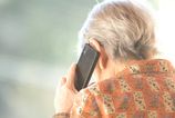Myslela si ze investuje do zlata a ropy 81 rocn Bratislavcanka poslala podvodnikovi takmer 12 tisic eur