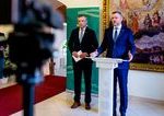 Peter Pellegrini hodil Madarov cez palubu Co robi palac s Benesovymi dekretmi