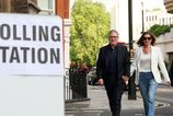 Starmer ma v umysle zostat vo funkcii vyhlasil podpredseda britskej vlady