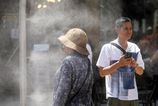 Horucavy pokrajuju aj v nedelu Vystrasy sa rozsiriili aj na dalsie kraje a prve obce uz zostali bez pitnej vody