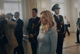 Symbolika alebo odlozena premiera Dokument Prezidentka sa konecne dockal vysielania STVR sa brani kritike