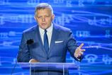 Robert Fico nie je Konstantin Filozof Obracia sa do minulosti pretoze sa boji pritomnosti komentar Martina Behula
