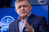 Fico odmieta vylucenie Spania zos Schengenu Slovensko ponuka pomoc s policajtmi a technikov na hraniciach