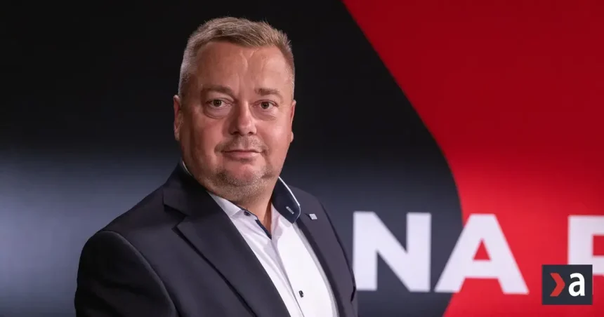 Bez migrácie bude ekonomika v mínuse a podniky odídu, tvrdí Hošták