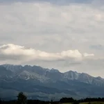 Chladná noc prinesie hmly a teploty klesnú na dva stupne
