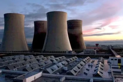 Druhý blok Temelína dočasne odstavia, energetici poruchu odstraňujú