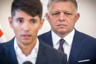 Erik Kaliňák prezradil, prečo Smer zatiaľ nie je taký radikálny ako Republika