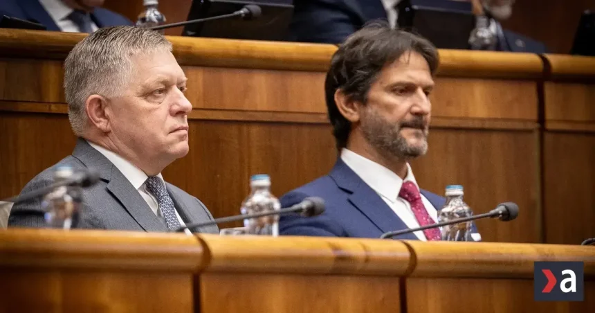 Kaliňák má ďalšiu veľkú kauzu, no neotriaslo ním to. Pred novinármi hodinu kľučkoval