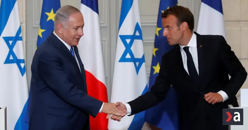 Macron kritizoval Izrael v OSN. Netanjahu to označil za „groteskné“