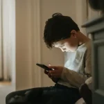 Nebezpečné sociálne siete: Deti pred nimi ochránime. Ako na to?