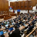 Poslanci otvoria schôdzu parlamentu a Šutaj Eštok ohlási pomoc s azbestom