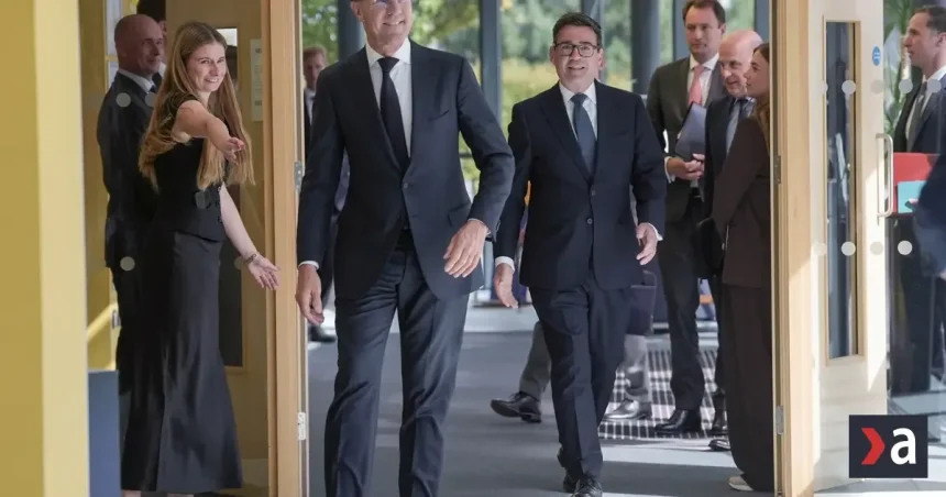 Rutte obvinil Rusko z hybridných útokov: Snaží sa oslabiť našu podporu Ukrajiny