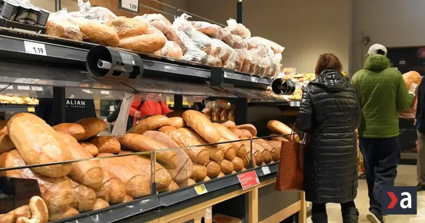 Šialené ceny potravín. Káva láme rekordy, základné potraviny zlacneli