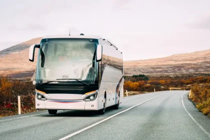 Súd potvrdil chybu v autobusovej zákazke za milióny, kraj zvažuje ústavnú sťažnosť