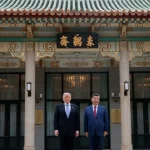 Trump a Si sa stretnú vo Washingtone, USA neočakávajú veľkú obchodnú dohodu s Čínou
