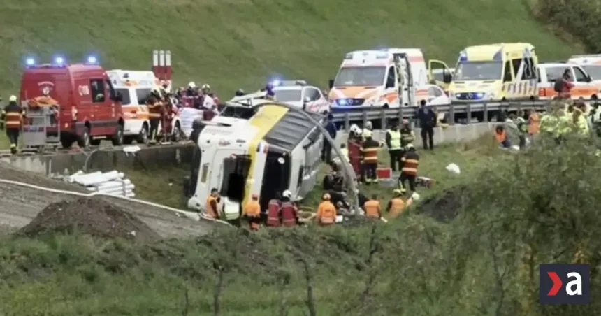 Vo Švajčiarsku havaroval autobus, zomreli ľudia