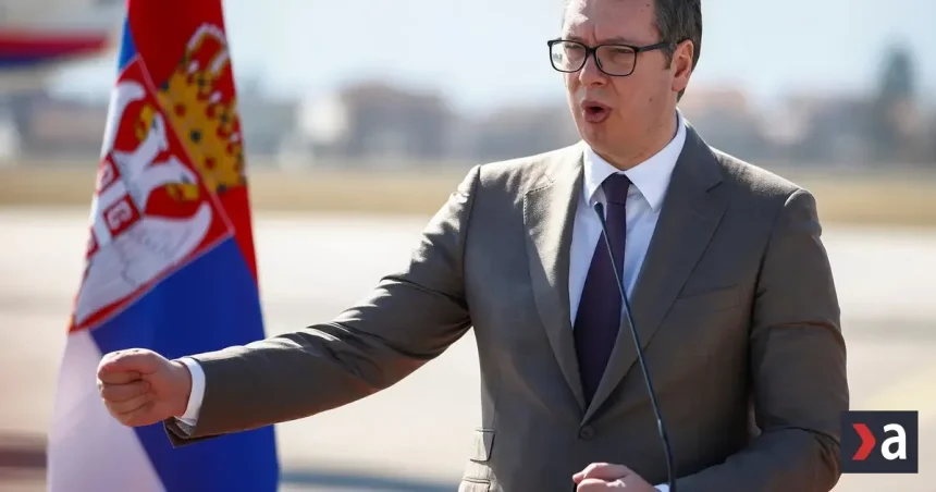 Vučič chce odstúpiť z funkcie prezidenta a viesť kampaň ako „obyčajný občan“