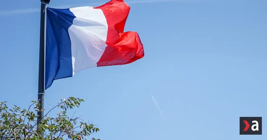 Vykoľajenie vlaku na severozápade Francúzska vyšetrujú pre možnú sabotáž