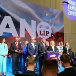 ANO v Česku vedie, no s najslabším výsledkom od mája. STAN posilnil