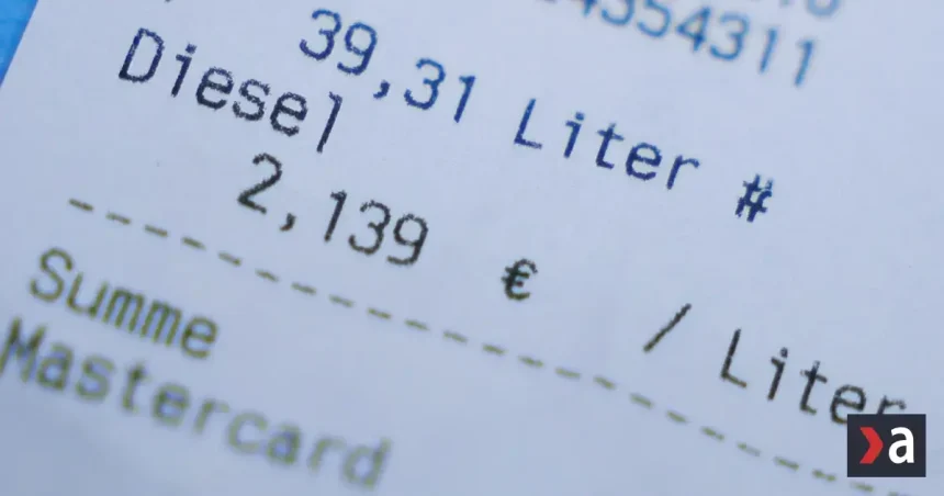 Drahá ropa vyvolala urgentné rokovania EÚ. Brusel zvoláva štáty a žiada rýchle riešenia
