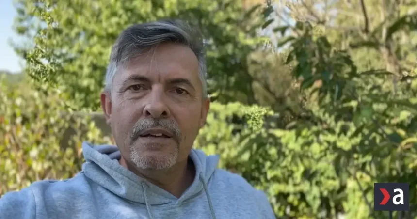 Machala tvrdí, že už nezastáva verejné funkcie. V jednej však stále pôsobí