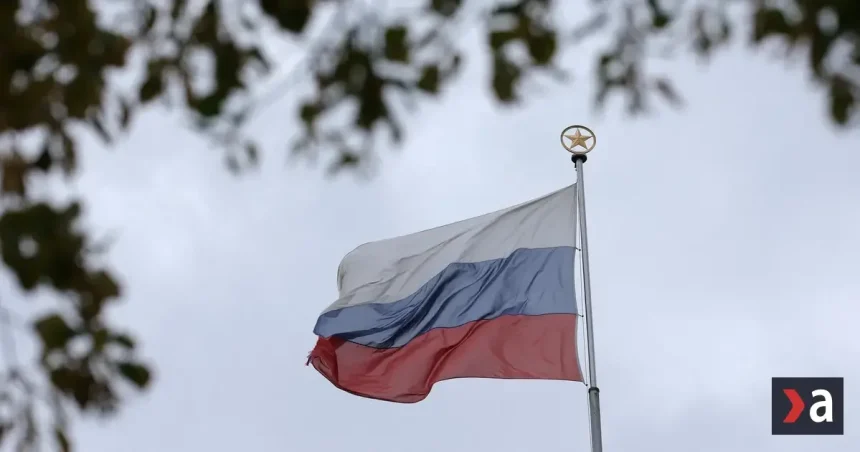 Moskva hrozí Kyjevu útokmi a varuje diplomatov, aby opustili mesto