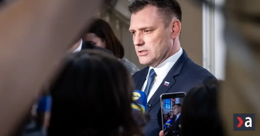 Prečo Slováci kritizujú odmeny pre ľudí blízkych Tarabovi?