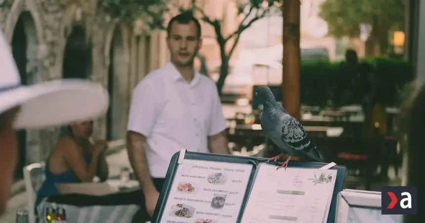 Reštaurácie v Chorvátsku budú od októbra povinné uvádzať dve ceny